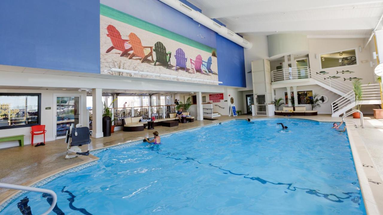 Sea Crest Beach Resort Falmouth Exteriör bild