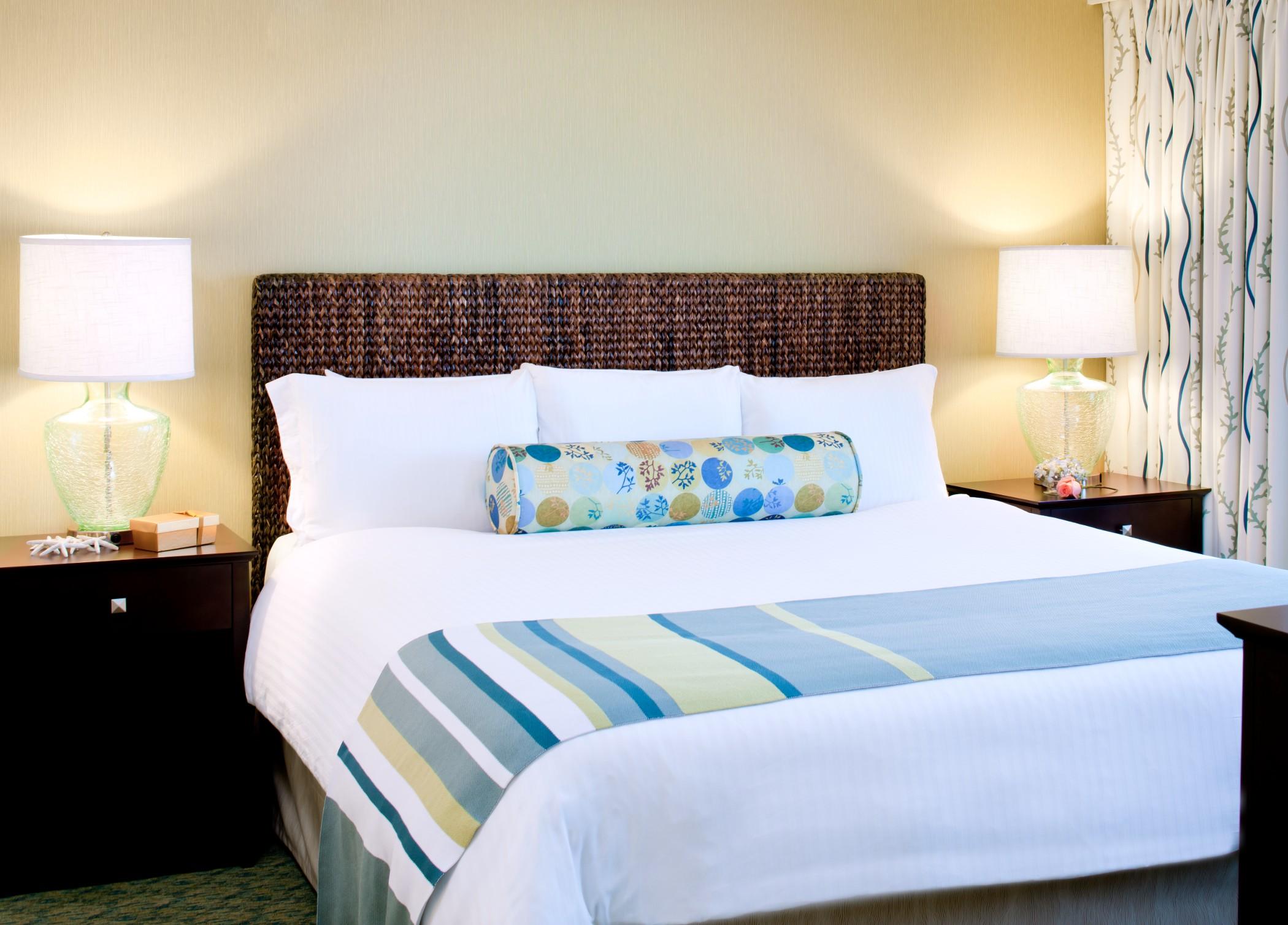 Sea Crest Beach Resort Falmouth Exteriör bild