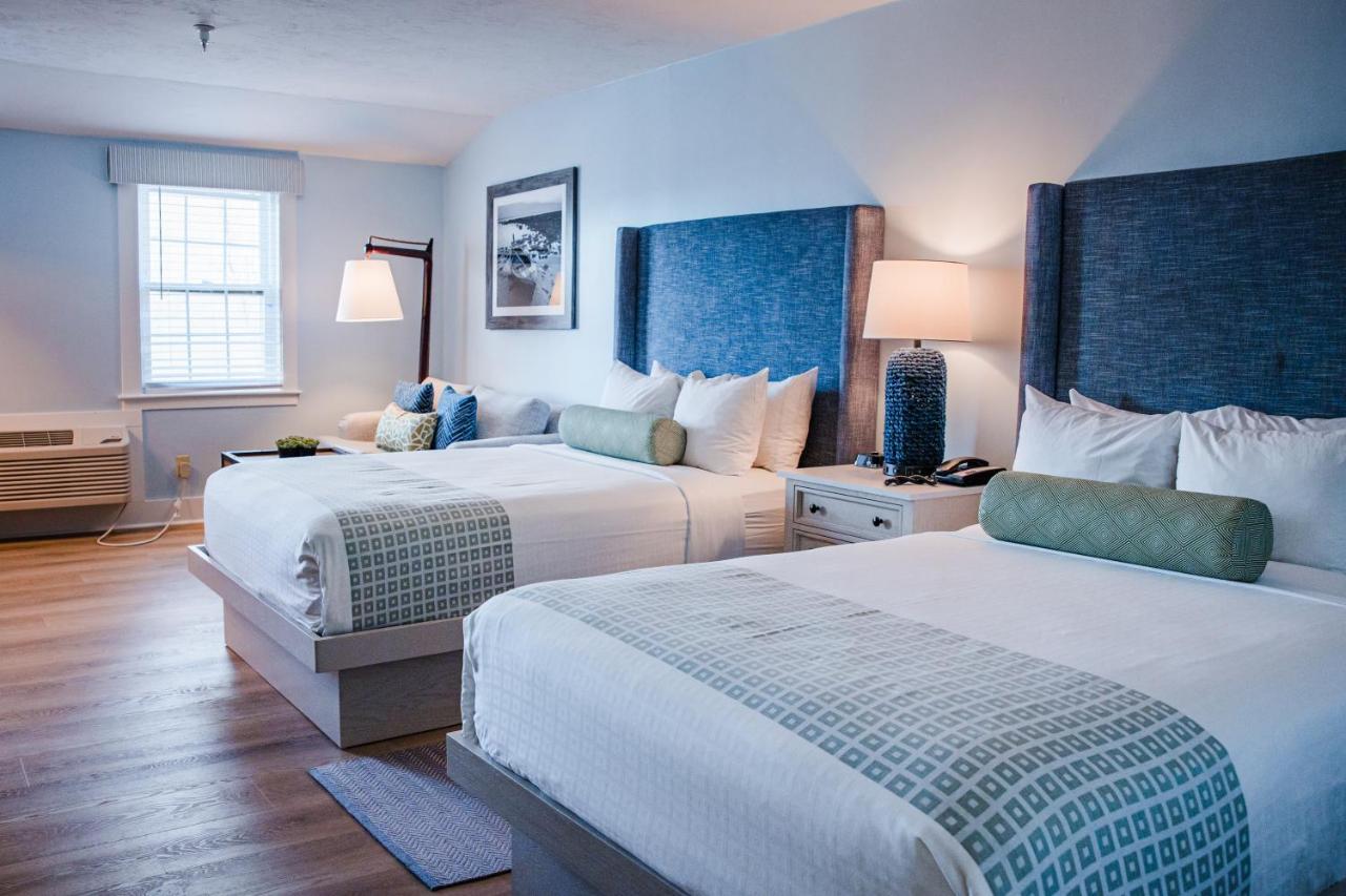 Sea Crest Beach Resort Falmouth Exteriör bild